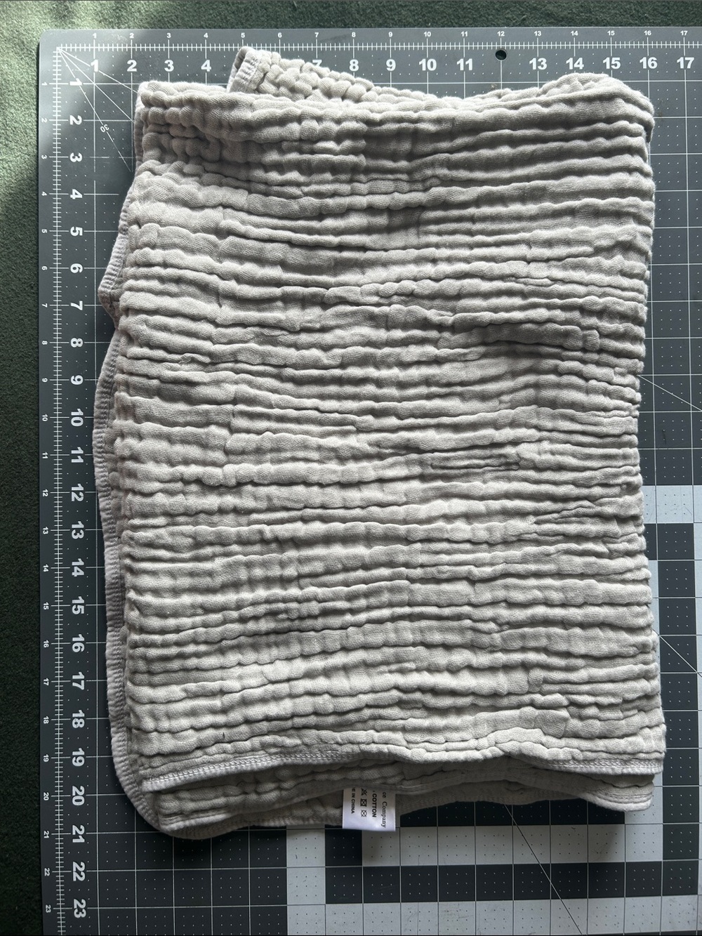 Fleece Company 100% Cotton Gauze Throw light grey